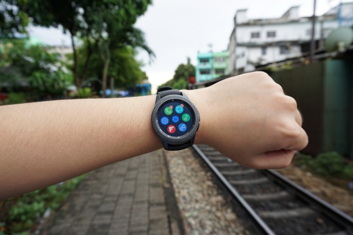 นาฬิกาสมาร์ทวอทซ์ Samsung Galaxy Watch ดีไซน์เรียบหรู การใช้งานตอบโจทย์คนยุคใหม่