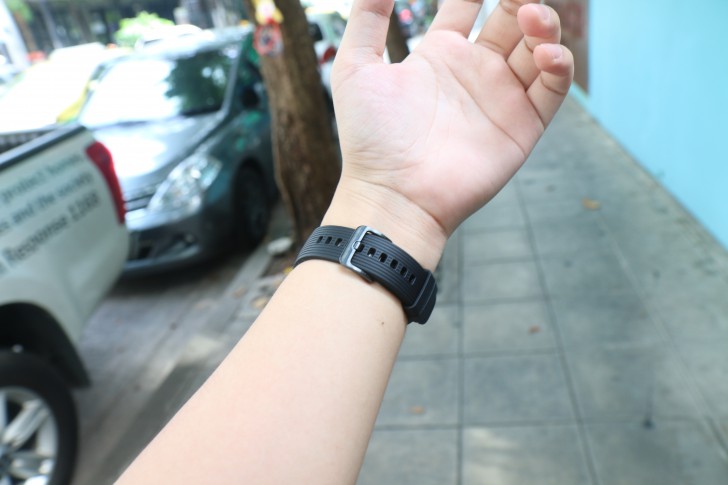 นาฬิกาสมาร์ทวอทซ์ Samsung Galaxy Watch ดีไซน์เรียบหรู การใช้งานตอบโจทย์คนยุคใหม่