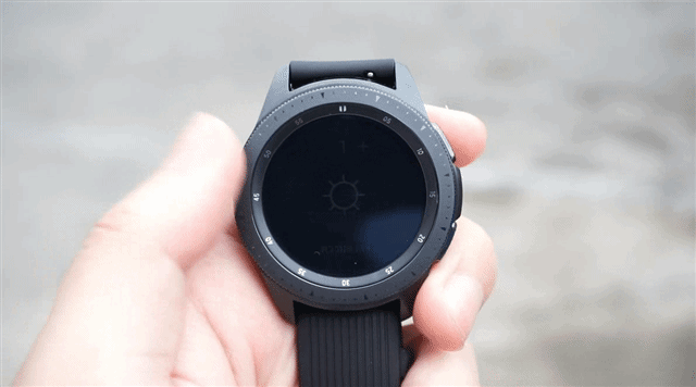 นาฬิกาสมาร์ทวอทซ์ Samsung Galaxy Watch ดีไซน์เรียบหรู การใช้งานตอบโจทย์คนยุคใหม่