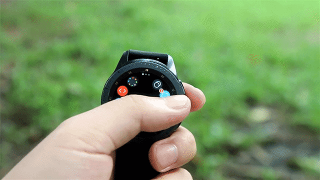 นาฬิกาสมาร์ทวอทซ์ Samsung Galaxy Watch ดีไซน์เรียบหรู การใช้งานตอบโจทย์คนยุคใหม่