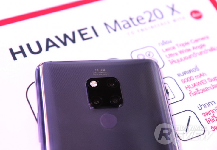 HUAWEI Mate 20 ซีรี่ย์ เปิดตัวมือถือเรือธง 3 รุ่นรวด เด่นด้วยกล้อง 3 ตัว ระบบ AI และแบตฯ อึด 