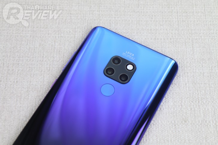 Huawei Mate 20 น้องเล็กตระกูลเรือธง กล้องหลัง 3 เลนส์ไลก้า ดีไซน์ไฟหน้ารถแข่งแบรนด์หรู