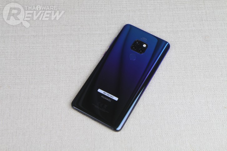 Huawei Mate 20 น้องเล็กตระกูลเรือธง กล้องหลัง 3 เลนส์ไลก้า ดีไซน์ไฟหน้ารถแข่งแบรนด์หรู