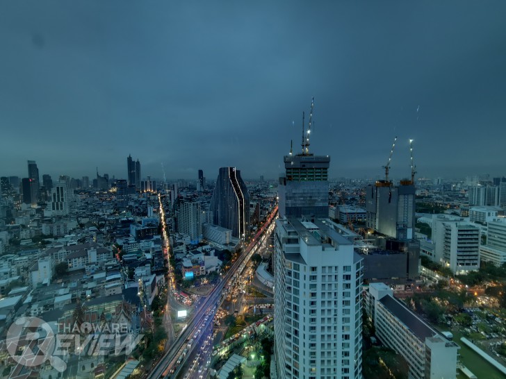 Huawei Mate 20 น้องเล็กตระกูลเรือธง กล้องหลัง 3 เลนส์ไลก้า ดีไซน์ไฟหน้ารถแข่งแบรนด์หรู