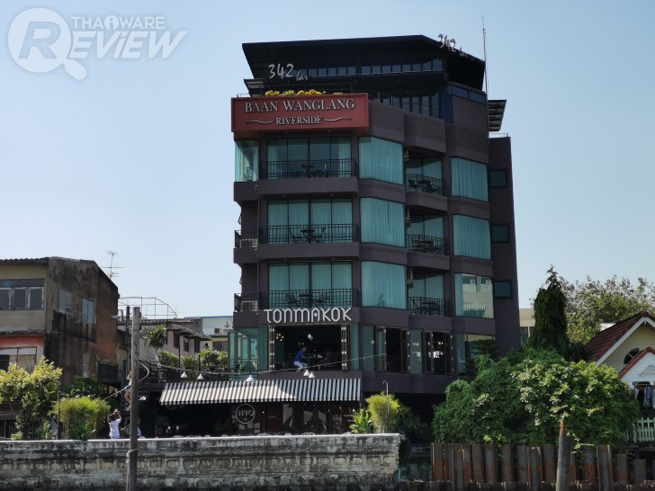 Huawei Mate 20 น้องเล็กตระกูลเรือธง กล้องหลัง 3 เลนส์ไลก้า ดีไซน์ไฟหน้ารถแข่งแบรนด์หรู