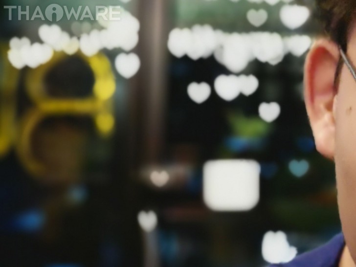 Huawei Mate 20 น้องเล็กตระกูลเรือธง กล้องหลัง 3 เลนส์ไลก้า ดีไซน์ไฟหน้ารถแข่งแบรนด์หรู