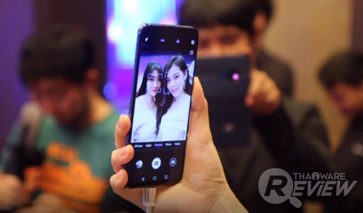 Huawei nova 4 มือถือจอมีรูแบบ Punch Display รุ่นแรกในไทย สเปกแรง กล้องหลัง 3 ตัว