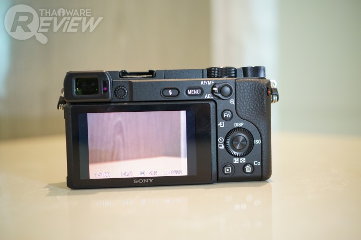 Sony a6400 กล้องระดับกลาง ที่มีระบบออโต้โฟกัสระดับเรือธง