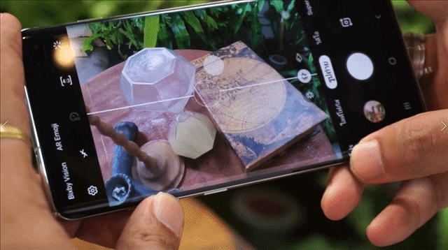 Galaxy S10 | S10+ สมาร์ทโฟนเรือธง 3 กล้องหลังสุดเทพ กับค่าตัวครึ่งแสน Galaxy S10 | S10+ สมาร์ทโฟนเรือธง 3 กล้องหลังสุดเทพ กับค่าตัวครึ่งแสน