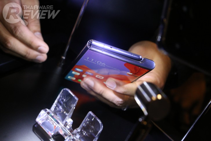 Huawei Mate X สมาร์ทโฟนจอพับ เปลี่ยนจอมือถือให้เป็นไซส์แท็บเล็ต ใหญ่สะใจ!