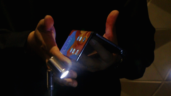 Huawei Mate X สมาร์ทโฟนจอพับ เปลี่ยนจอมือถือให้เป็นไซส์แท็บเล็ต ใหญ่สะใจ!