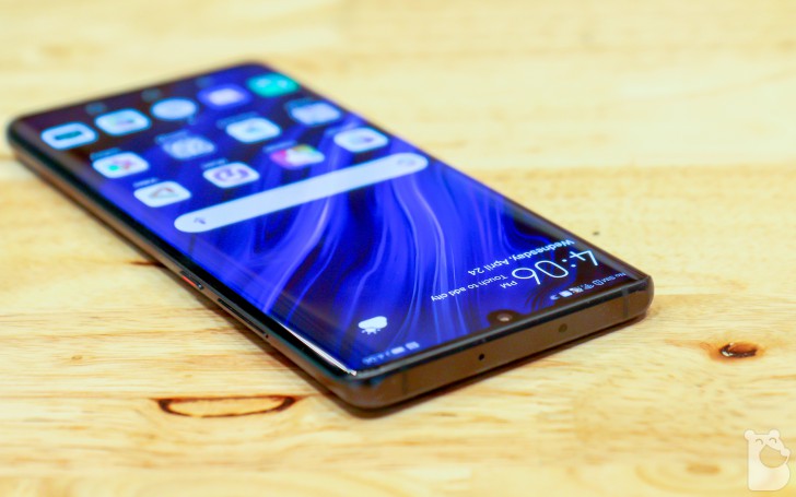 HUAWEI P30 Pro มือถือกล้องเทพ ซูมไกล Portrait แจ่ม