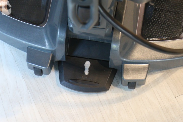 Bissell Vac&Steam เครื่องดูดฝุ่น 3-in-1 ถูทีเดียว ฝุ่นหาย คราบละลาย เชื้อโรคตาย