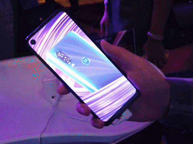 Motorola One Vision จอกว้าง Cinema Vision ดูหนังเต็มอิ่ม ถ่ายกลางคืนโหดด้วยกล้องหลัง 48MP