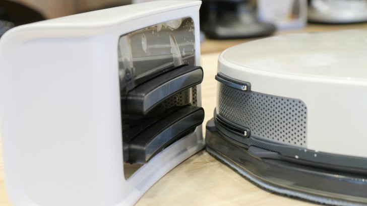 หุ่นยนต์ดูดฝุ่น AUTOBOT Lazer Mark III ฉลาด สะอาด ใช้ง่าย ควบคุมจากที่ไหนก็ได้