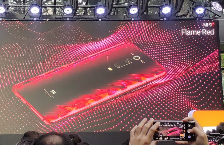 Xiaomi Mi 9T สมาร์ทโฟนกึ่งเรือธง กล้องป๊อปอัพดีไซน์เด่น แบตฯ จัดหนัก