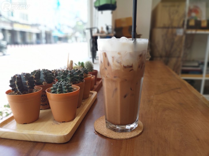 ลองกล้อง Nokia 8.1 เรียบหรู ดูดี พร้อมเลนส์ ZEISS ในราคาที่ใครก็เอื้อมถึง