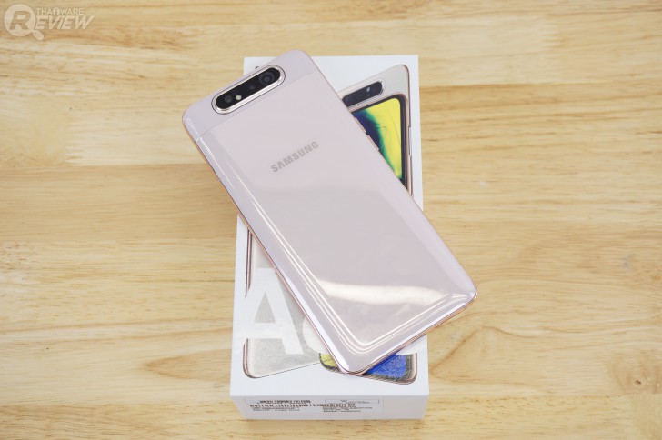 Samsung Galaxy A80 สมาร์ทโฟนกล้องหลังหมุนกลับสลับได้ ถ่ายวิดีโอเด็ด 