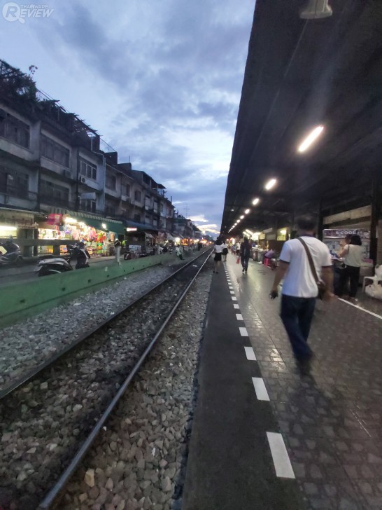 Samsung Galaxy A80 สมาร์ทโฟนกล้องหลังหมุนกลับสลับได้ ถ่ายวิดีโอเด็ด 