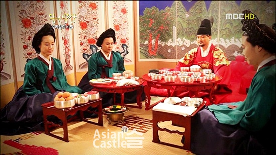 วัฒนธรรมเกาหลีแฝงอยู่ในอะไรบ้าง? เราจะได้หรือเสียอะไรจากการแฝงนี้