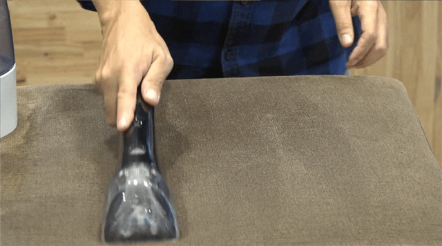 BISSELL SpotClean ProHeat เครื่องขจัดคราบอเนกประสงค์บนพื้นพรม โซฟา ที่นอน เบาะรถยนต์ BISSELL SpotClean ProHeat เครื่องขจัดคราบอเนกประสงค์บนพื้นพรม โซฟา ที่นอน เบาะรถยนต์