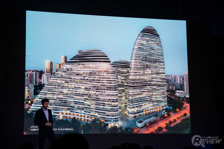 สมาร์ทโฟนกล้องหน้าคู่ Vivo V17 Pro ที่มีแบมแบมและมาร์ค GOT7 เป็นพรีเซนเตอร์!
