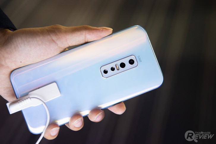 สมาร์ทโฟนกล้องหน้าคู่ Vivo V17 Pro ที่มีแบมแบมและมาร์ค GOT7 เป็นพรีเซนเตอร์!