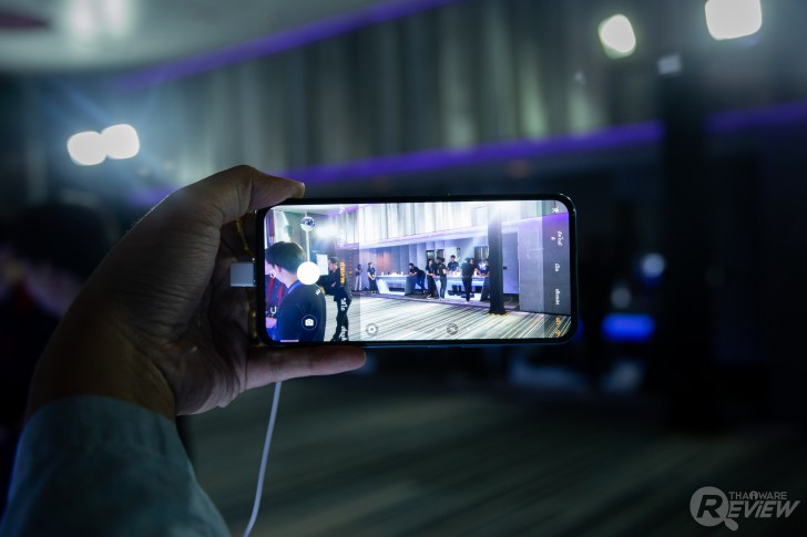 สมาร์ทโฟนกล้องหน้าคู่ Vivo V17 Pro ที่มีแบมแบมและมาร์ค GOT7 เป็นพรีเซนเตอร์!