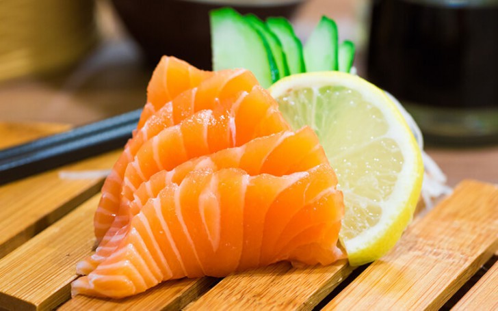 แซลมอนจากนอร์เวย์กลายมาเป็นอาหารญี่ปุ่นได้ยังไง แล้วแซลมอนมีกี่ชนิดกันนะ!?