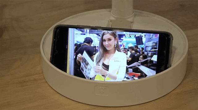 พัดลมพกพา รุ่น P9 พัดลมตั้งพื้นไร้สายขนาดกะทัดรัด พกพาสะดวก พัดลมพกพา รุ่น P9 พัดลมตั้งพื้นไร้สายขนาดกะทัดรัด พกพาสะดวก