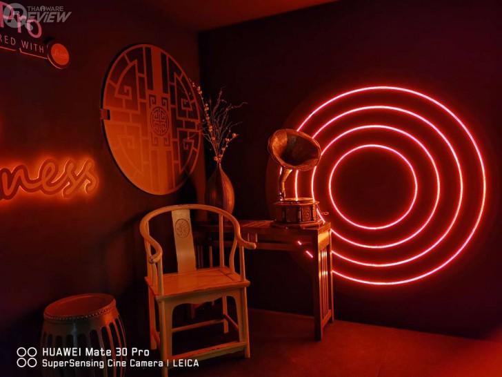 Huawei Mate 30 Pro กล้องโหด สเปกแรง จอสวย จัดเต็มทุกด้าน แต่ดันขาด Google Services