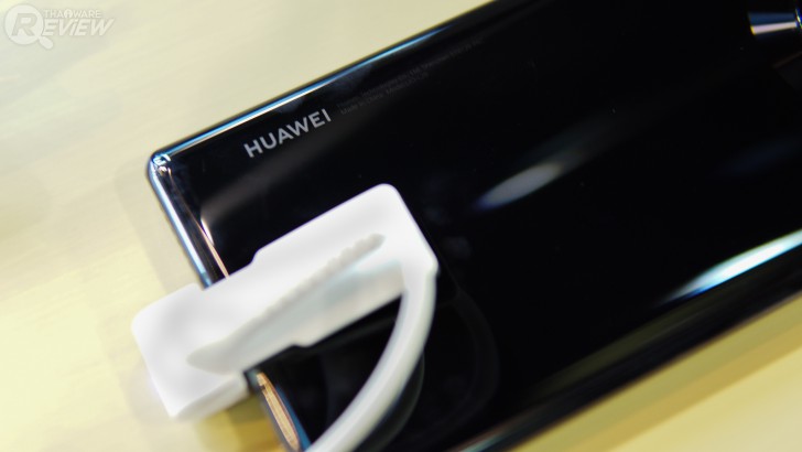 Huawei Mate 30 Pro กล้องโหด สเปกแรง จอสวย จัดเต็มทุกด้าน แต่ดันขาด Google Services