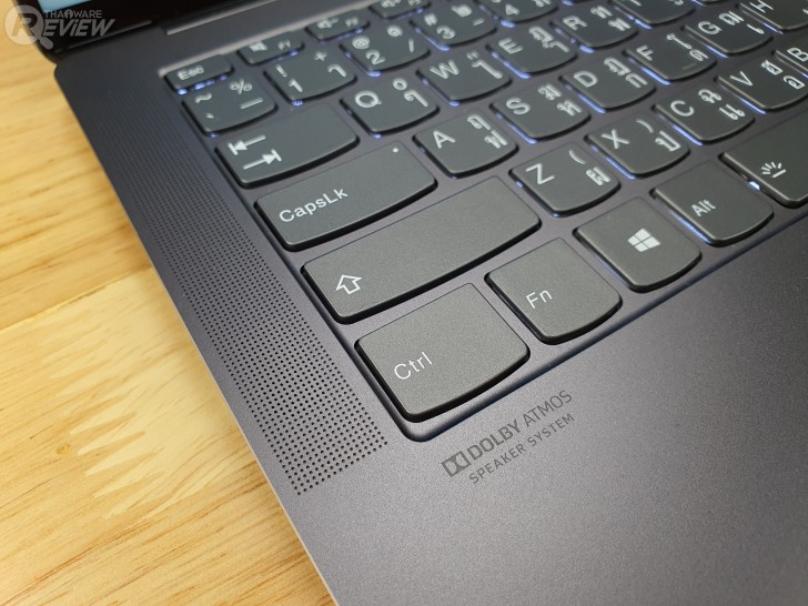 Lenovo YOGA S940 อัลตร้าบุ๊คลุคเซ็กซี่ ขอบจอบางเฉียบ