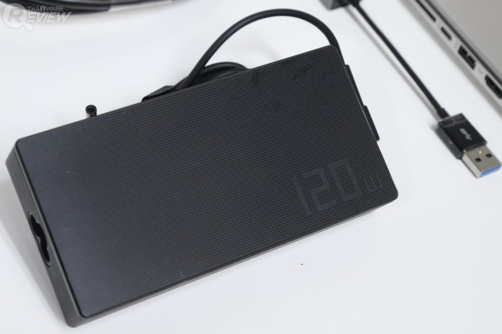 ASUS ZenBook 15 สเปก i7-Gen10 + GTX1650 ดีไซน์พรีเมียม จอคม 4K เล่นเกมส์ลื่น