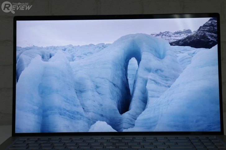 ASUS ZenBook 15 สเปก i7-Gen10 + GTX1650 ดีไซน์พรีเมียม จอคม 4K เล่นเกมส์ลื่น