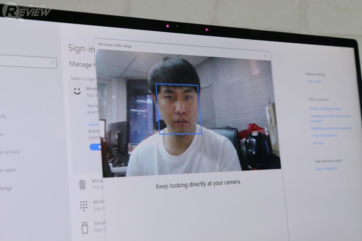 ASUS ZenBook 15 สเปก i7-Gen10 + GTX1650 ดีไซน์พรีเมียม จอคม 4K เล่นเกมส์ลื่น