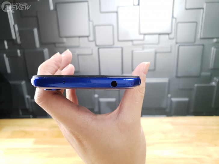 Lenovo A6 Note มือถือคนงบน้อย กล้องหลังคู่ ถ่ายหลังละลายได้นิดๆ