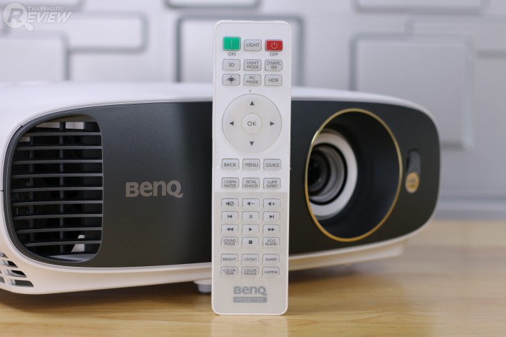 BenQ W1700M โปรเจคเตอร์ดูหนัง 4K จอยักษ์เก๋ๆ 