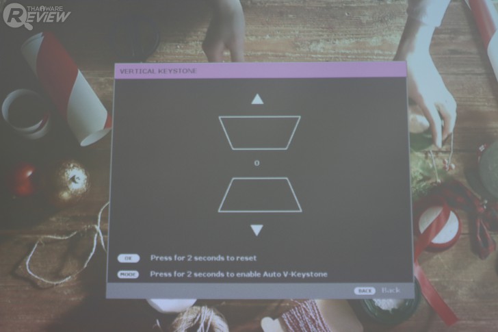 BenQ W1700M โปรเจคเตอร์ดูหนัง 4K จอยักษ์เก๋ๆ 