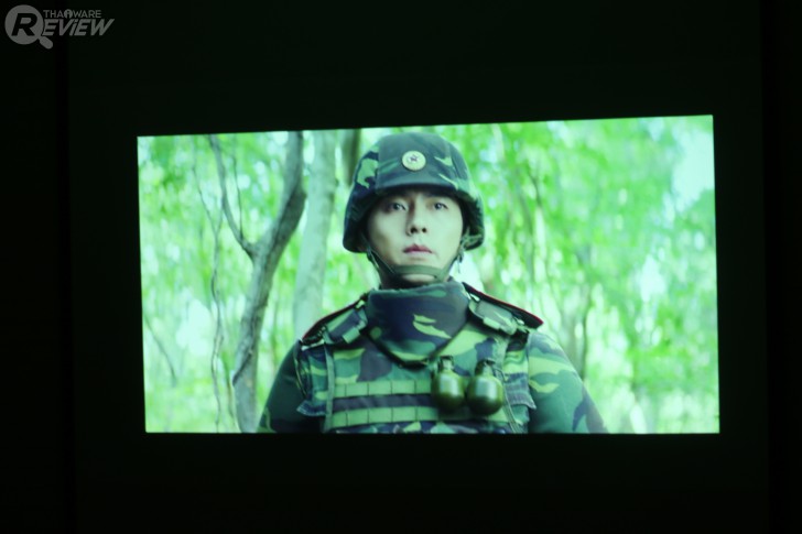 BenQ W1700M โปรเจคเตอร์ดูหนัง 4K จอยักษ์เก๋ๆ 