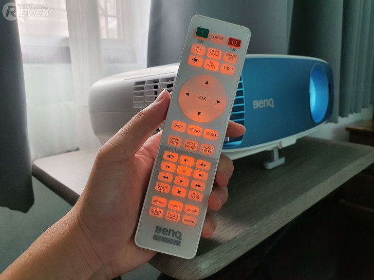 BenQ TK800M โปรเจคเตอร์ดูกีฬา ดูบอล ภาพ 4K คมชัด ให้อรรถรสติดขอบสนาม คอกีฬาห้ามพลาด