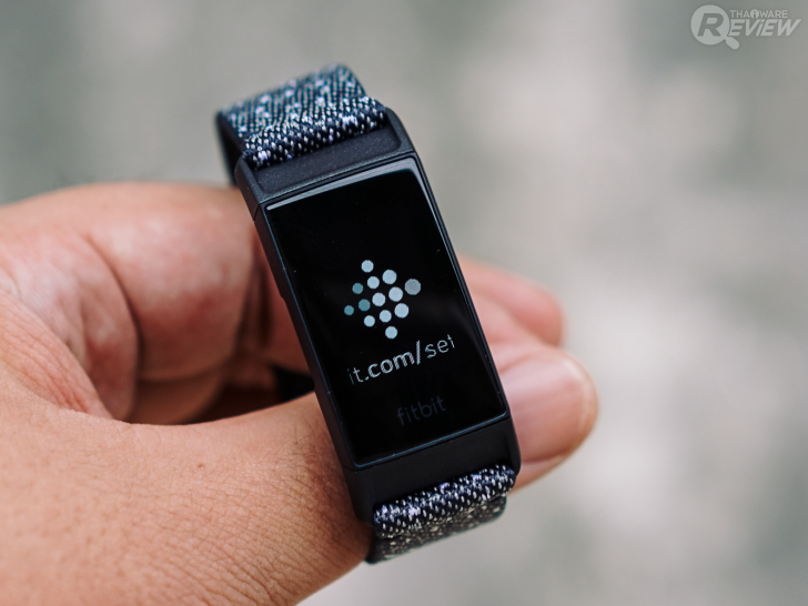 Fitbit Charge 4 สมาร์ทวอทช์เพื่อสุขภาพ ฟังก์ชันครบครัน ในราคาแค่ไม่กี่พัน