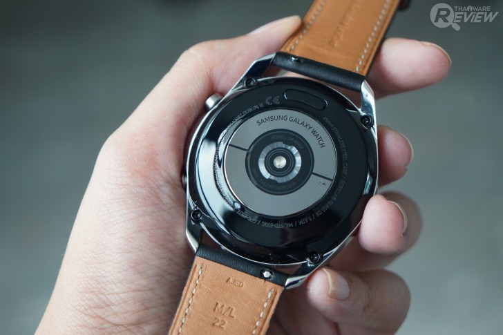 Samsung Galaxy Watch 3 หน้าจอ 45 มม. โดดเด่นที่ดีไซน์และฟีเจอร์ พร้อมทดสอบการใช้งานจริง 