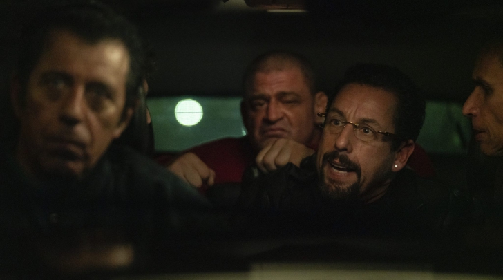 หนัง Uncut Gems : เรื่องราวชีวิตต้องสู้ของพ่อบ้านนักค้าเพชร หนัง Uncut Gems : เรื่องราวชีวิตต้องสู้ของพ่อบ้านนักค้าเพชร