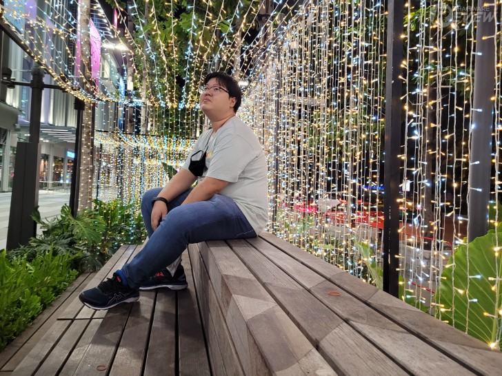 มือถือ Samsung Galaxy S20 FE 5G สุดยอดขบวนการ 6 สีที่ครบเครื่องทุกฟีเจอร์