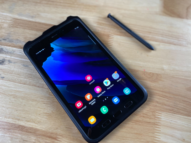 Samsung Galaxy Tab Active 3 แท็บเล็ตสายถึก ดีไซน์ตอบโจทย์ธุรกิจ ใช้จอสัมผัสได้แม้สวมถุงมือ