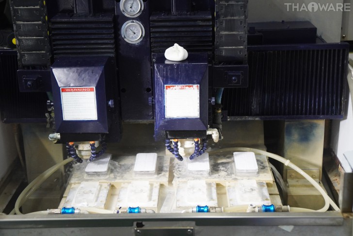 กระจกกันรอย Focus ดีไหม ? มาชมการผลิต และกระจกกันรอยมือถือ ที่โรงงาน Focus จริงๆ