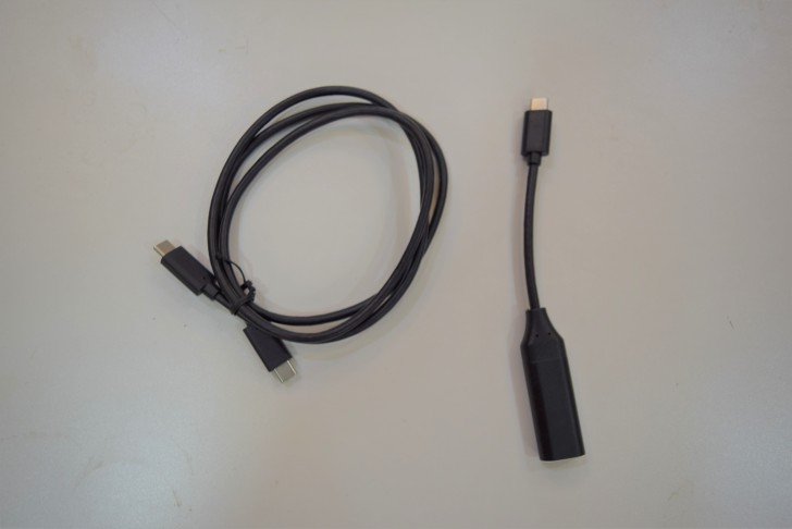 BenQ GV1 มินิโปรเจคเตอร์พกพา เชื่อมต่อ Wi-Fi ได้ พร้อมลำโพง Bluetooth ในตัว