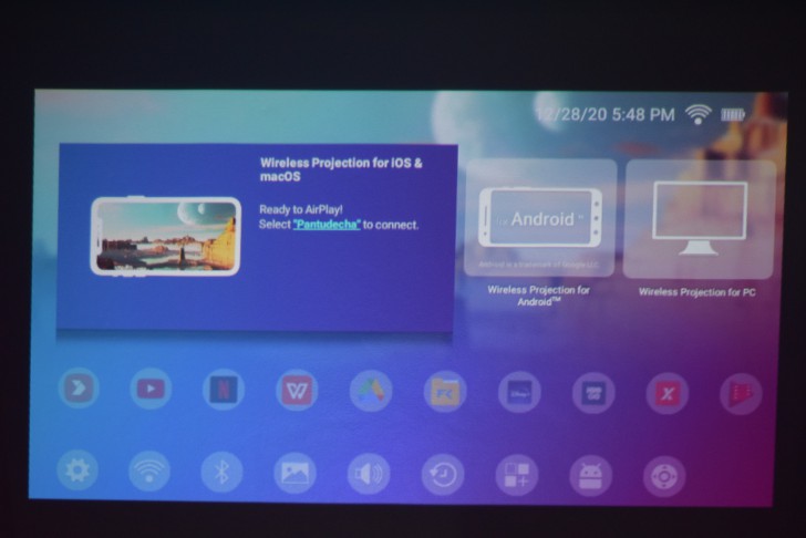 BenQ GV1 มินิโปรเจคเตอร์พกพา เชื่อมต่อ Wi-Fi ได้ พร้อมลำโพง Bluetooth ในตัว