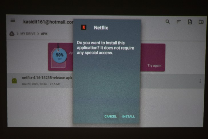 BenQ GV1 มินิโปรเจคเตอร์พกพา เชื่อมต่อ Wi-Fi ได้ พร้อมลำโพง Bluetooth ในตัว